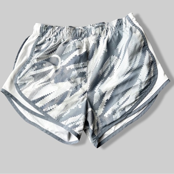 Nike Dri Fit Training Sport  Shorts - Picture 1 of 9